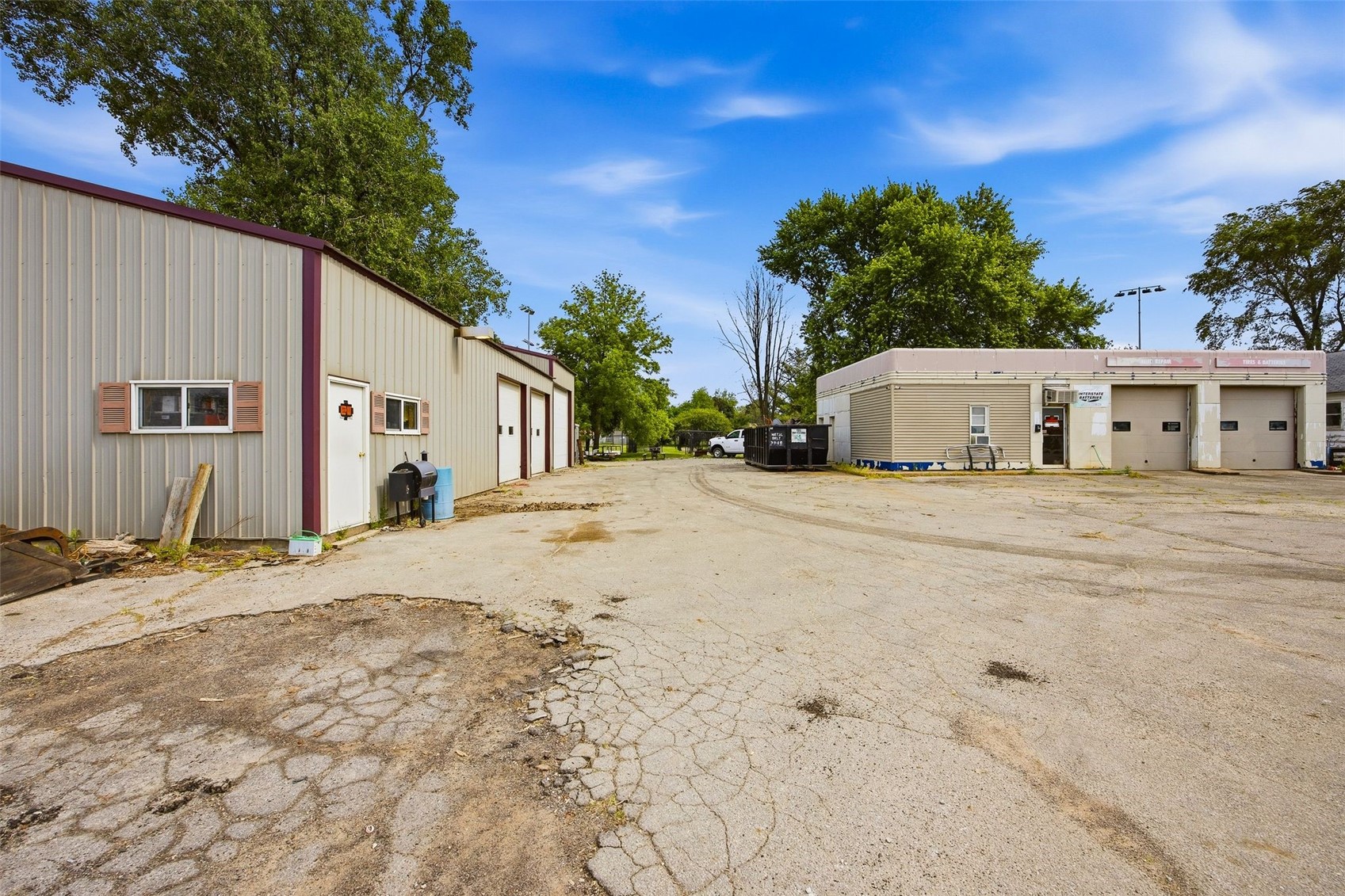 318 E Business 30 Lisbon IA 52253