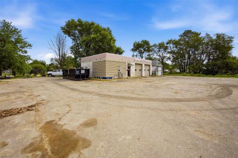 318 E Business 30 Lisbon IA 52253