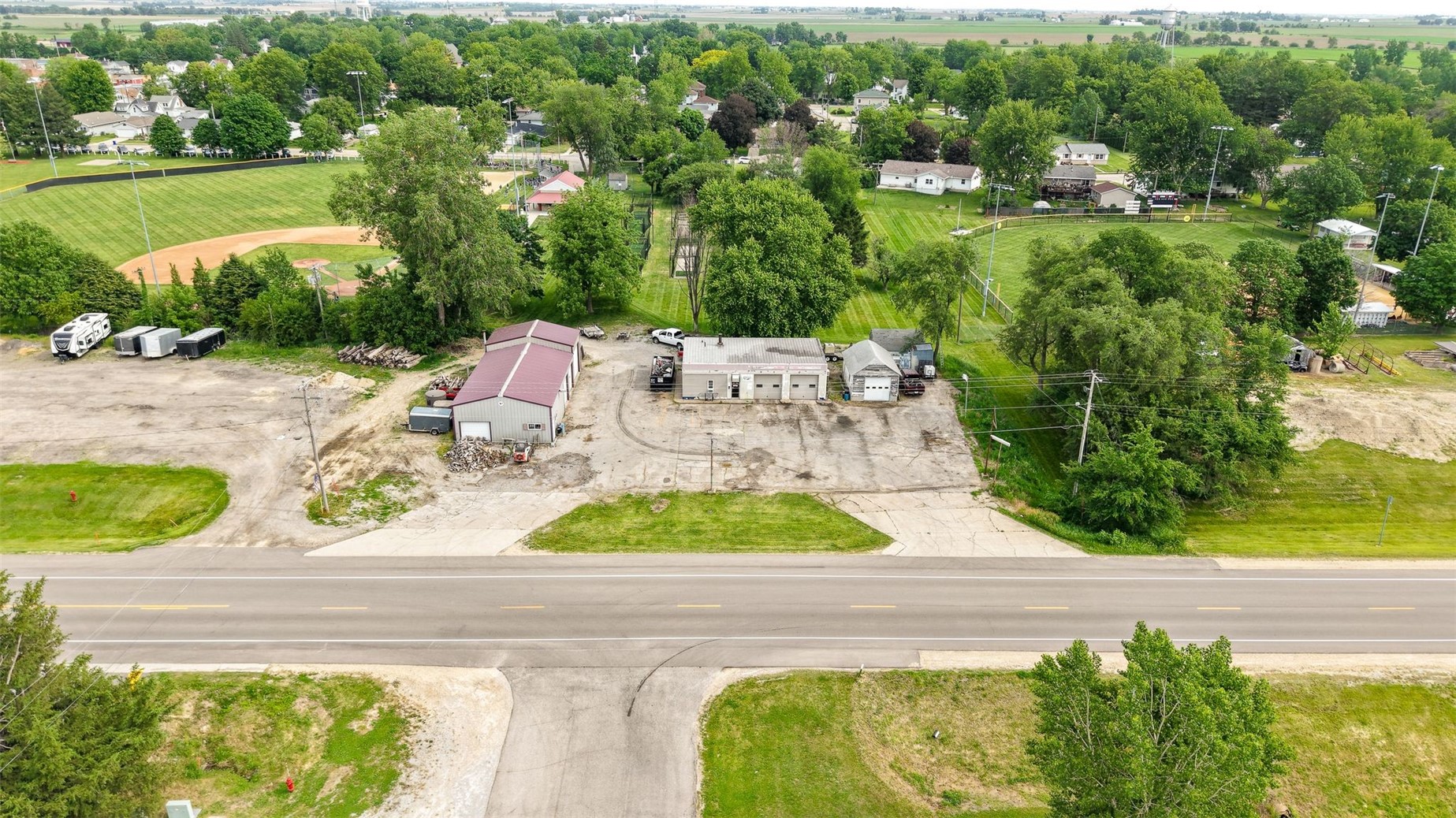 318 E Business 30 Lisbon IA 52253