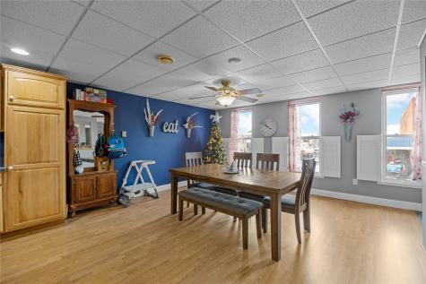 118 N Franklin Street Manchester IA 52057