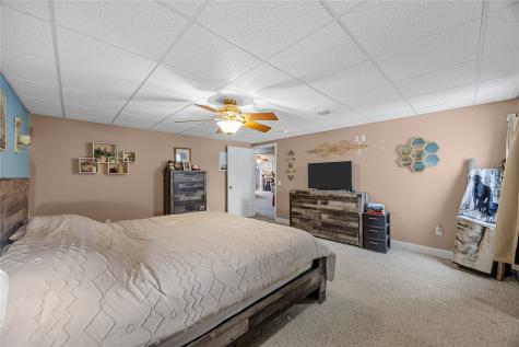118 N Franklin Street Manchester IA 52057