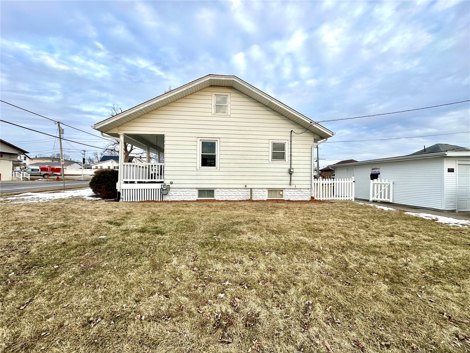 605 8th Avenue Marion IA 52302