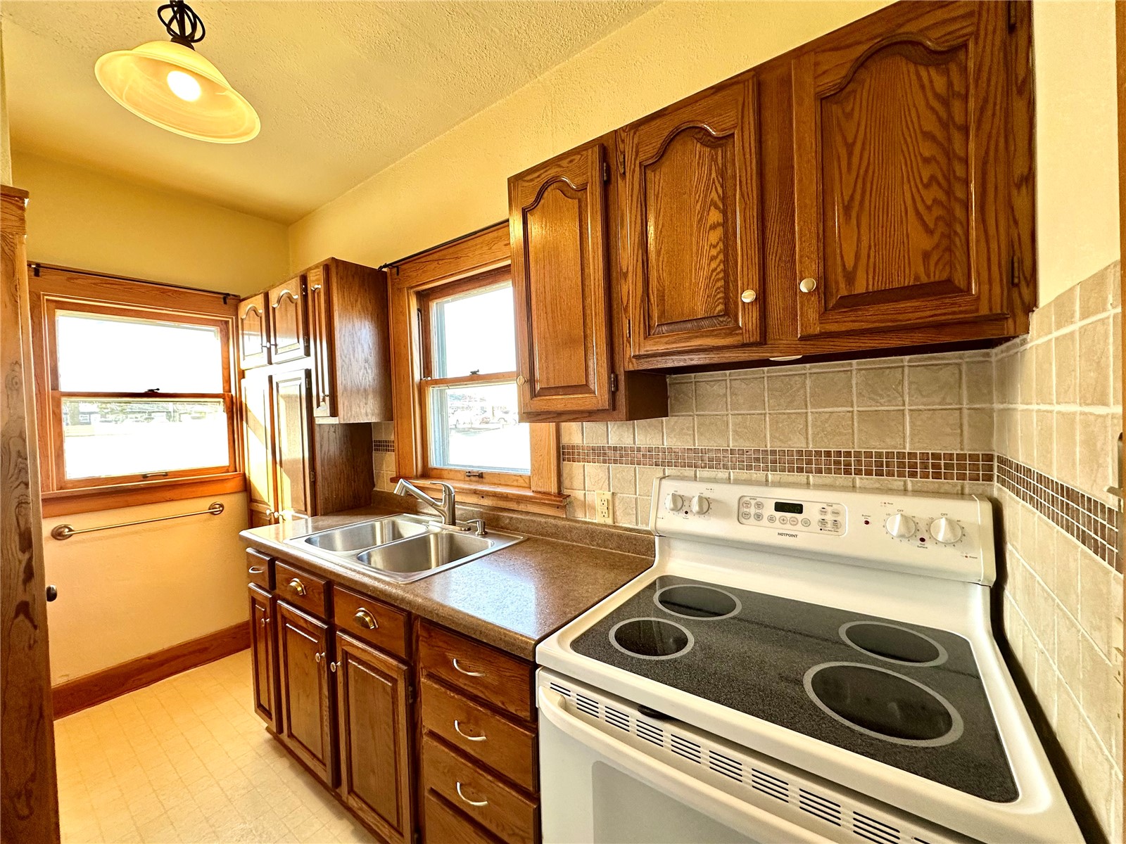 605 8th Avenue Marion IA 52302