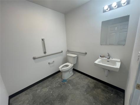 128 Greenfield Drive Tiffin IA 52340