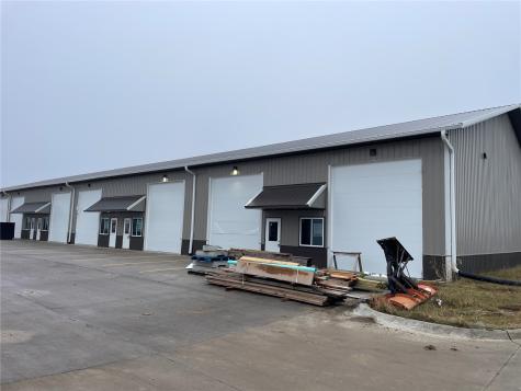 128 Greenfield Drive Tiffin IA 52340