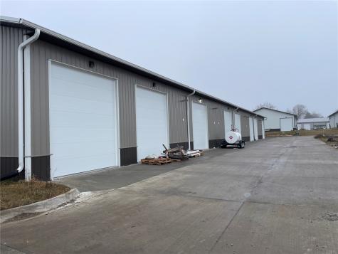 128 Greenfield Drive Tiffin IA 52340