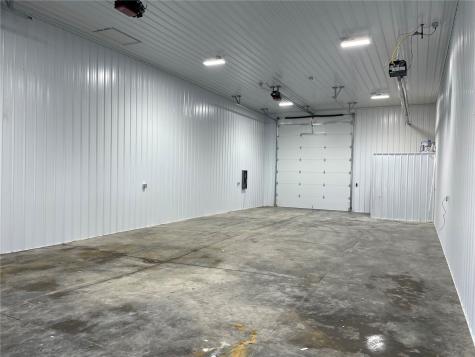 128 Greenfield Drive Tiffin IA 52340