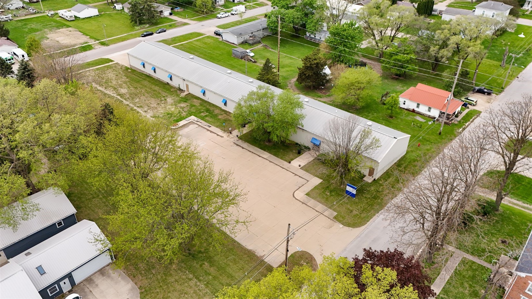 401 W 9th Street Tipton IA 52772