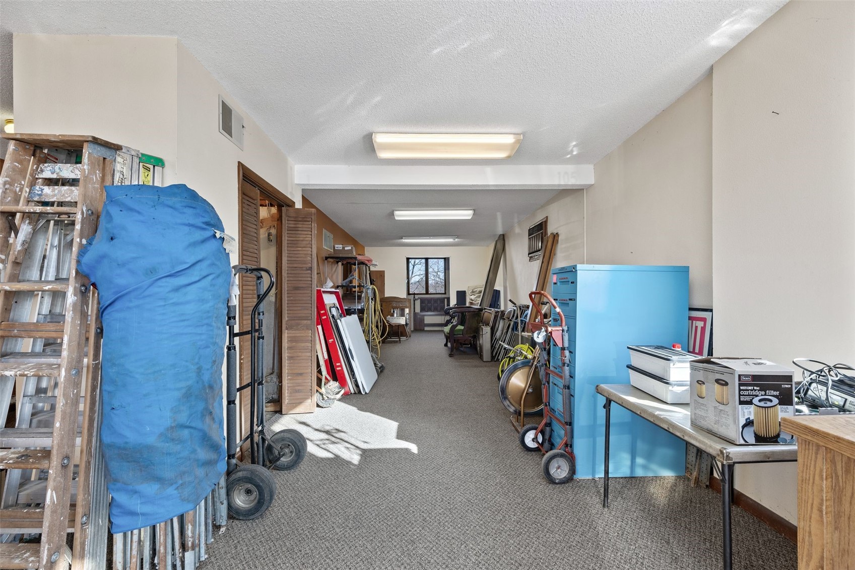 1054 W Madison Street Washington IA 52353