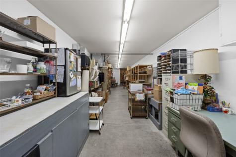 1054 W Madison Street Washington IA 52353
