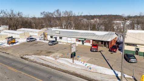 1054 W Madison Street Washington IA 52353