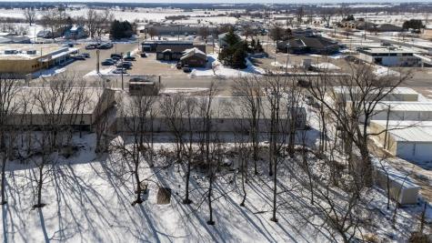 1054 W Madison Street Washington IA 52353