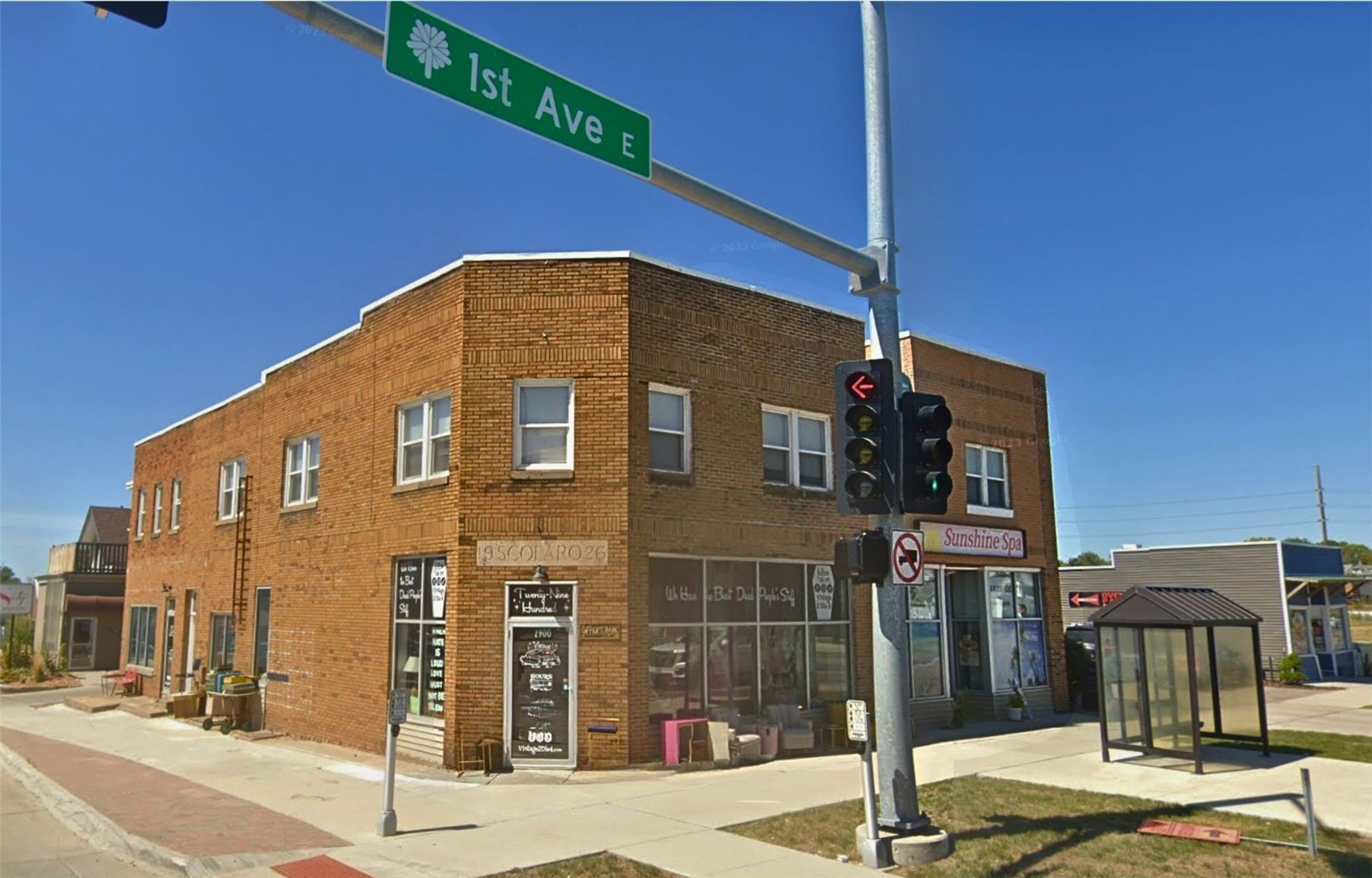 2900/2912 1st Avenue NE Cedar Rapids IA 52402
