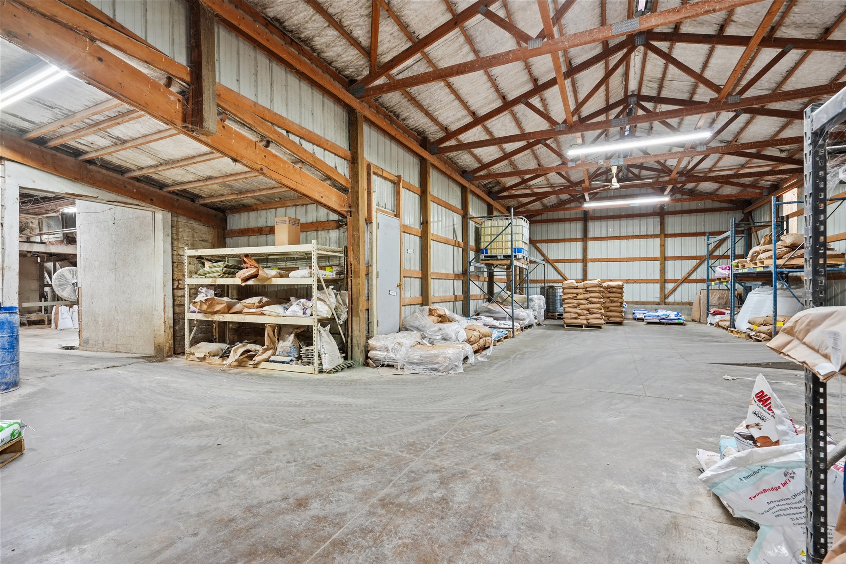 310-330 S Dubuque Street Solon IA 52333