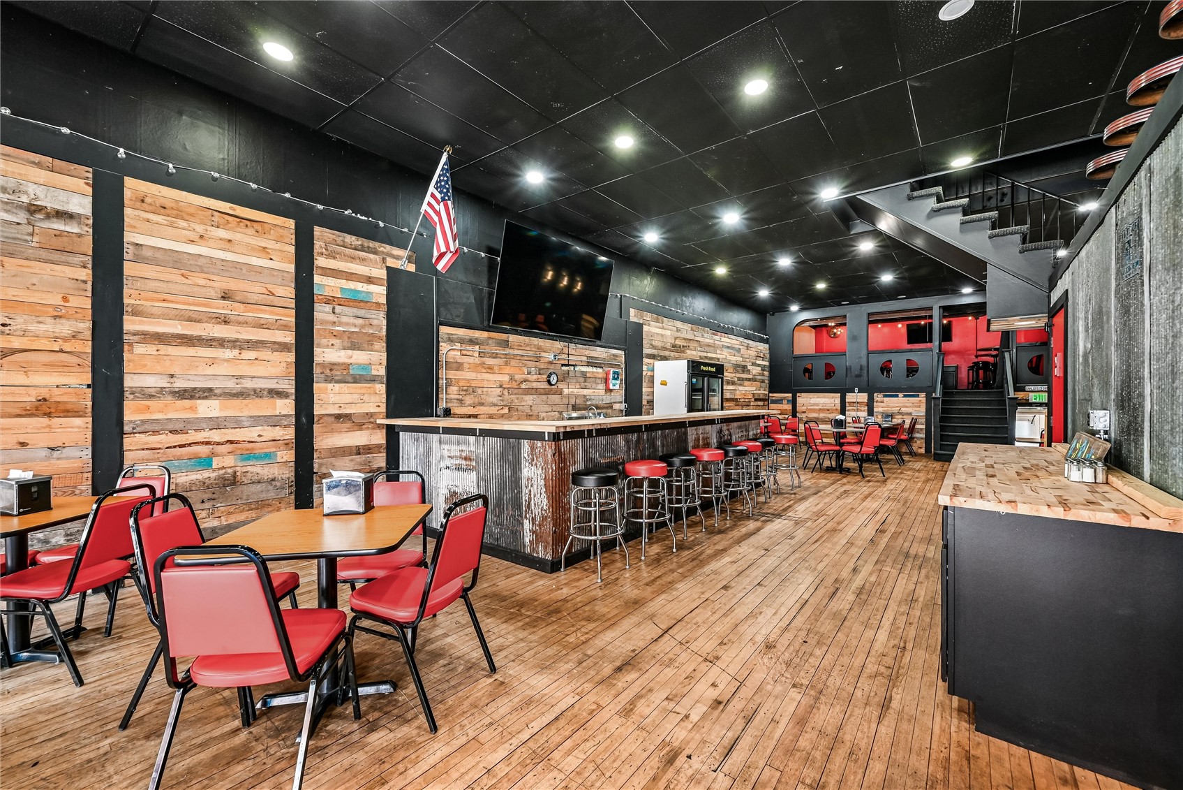 805 12 Street Belle Plaine IA 52208