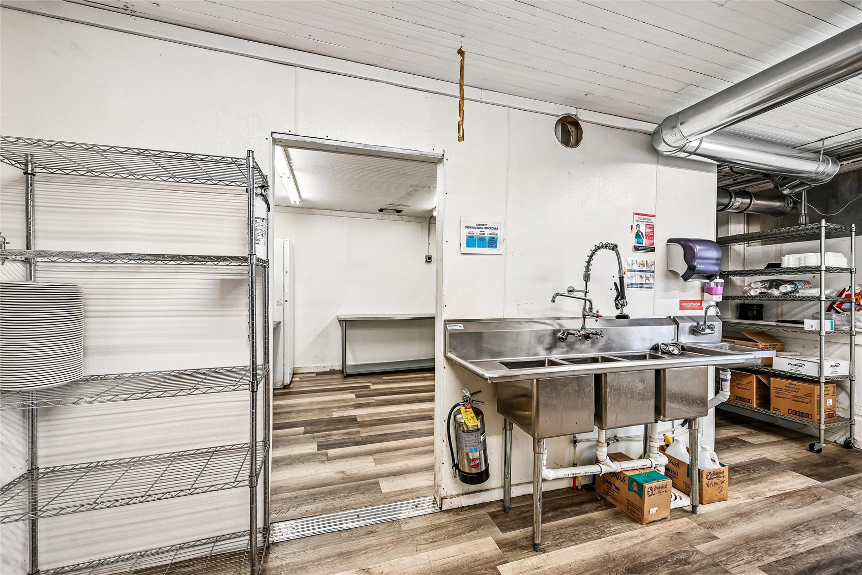 805 12 Street Belle Plaine IA 52208