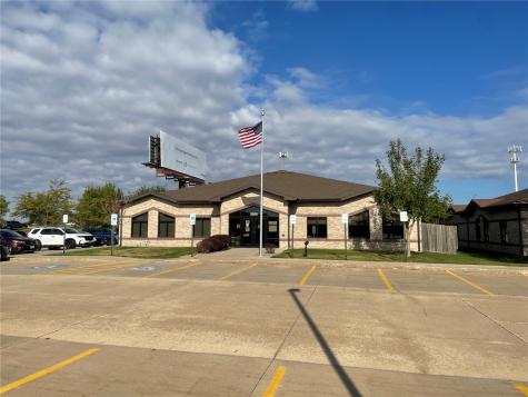 3165/3205 Williams Boulevard SW Cedar Rapids IA 52404