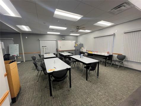 3165/3205 Williams Boulevard SW Cedar Rapids IA 52404