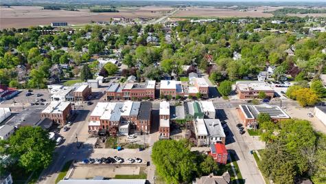 114-118 1st Street SW Mt Vernon IA 52314