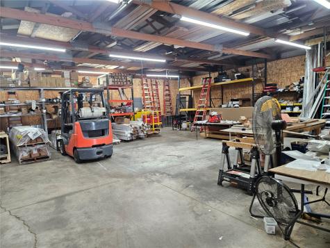 4627 J Street SW Cedar Rapids IA 52404