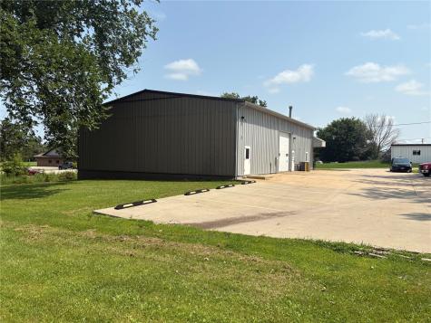 1910 St Andrews Court NE Cedar Rapids IA 52402