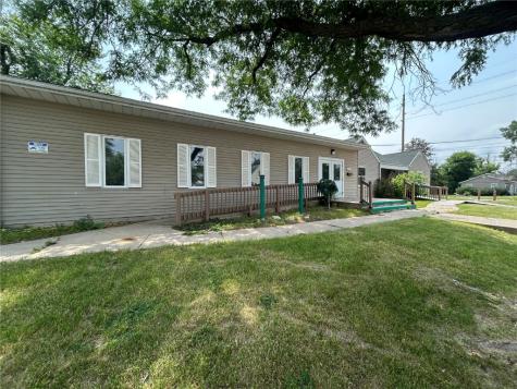 3336 Prairie Drive Cedar Rapids IA 52402
