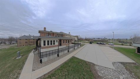 916 W 9th Street Vinton IA 52349