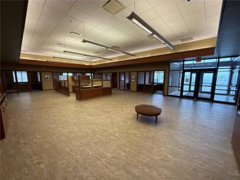 640 Highway 1 W Iowa City IA 52246