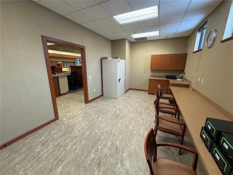 640 Highway 1 W Iowa City IA 52246