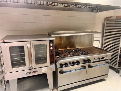 943 14th Avenue SE Cedar Rapids IA 52403