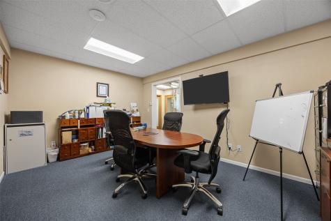 888 10th Street Marion IA 52302