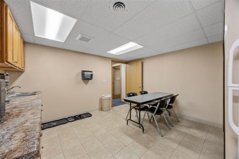 888 10th Street Marion IA 52302
