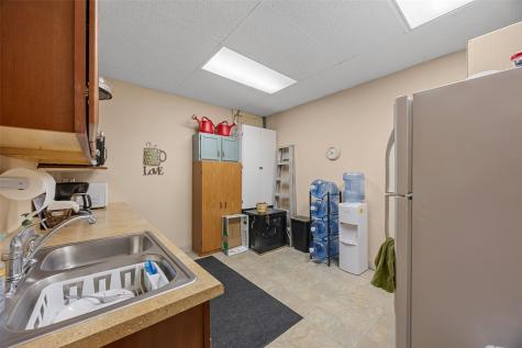 888 10th Street Marion IA 52302