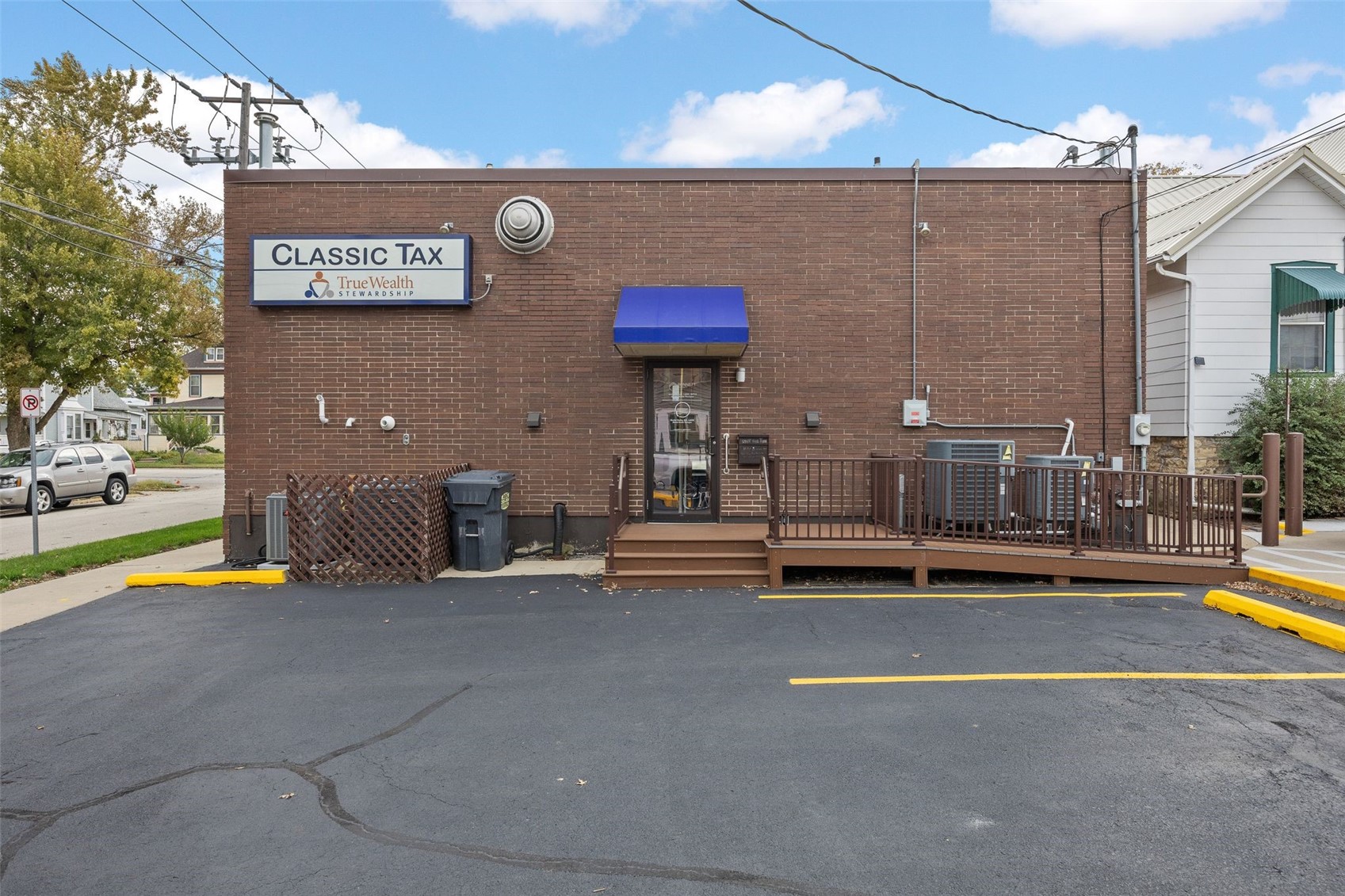 888 10th Street Marion IA 52302