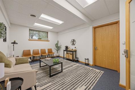 888 10th Street Marion IA 52302