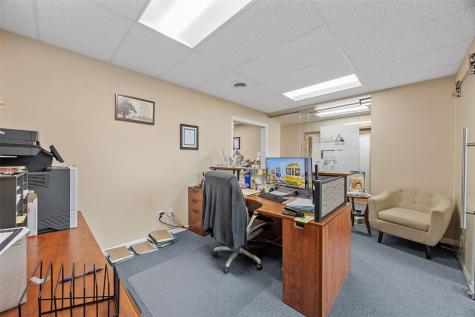 888 10th Street Marion IA 52302