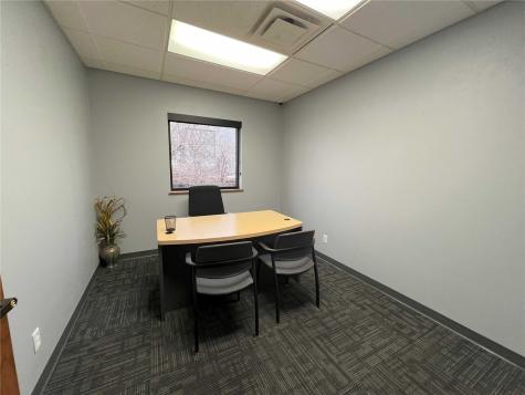 4201 Glass Road NE Cedar Rapids IA 52402