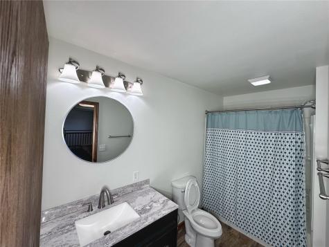 5104 J Street SW Cedar Rapids IA 52404
