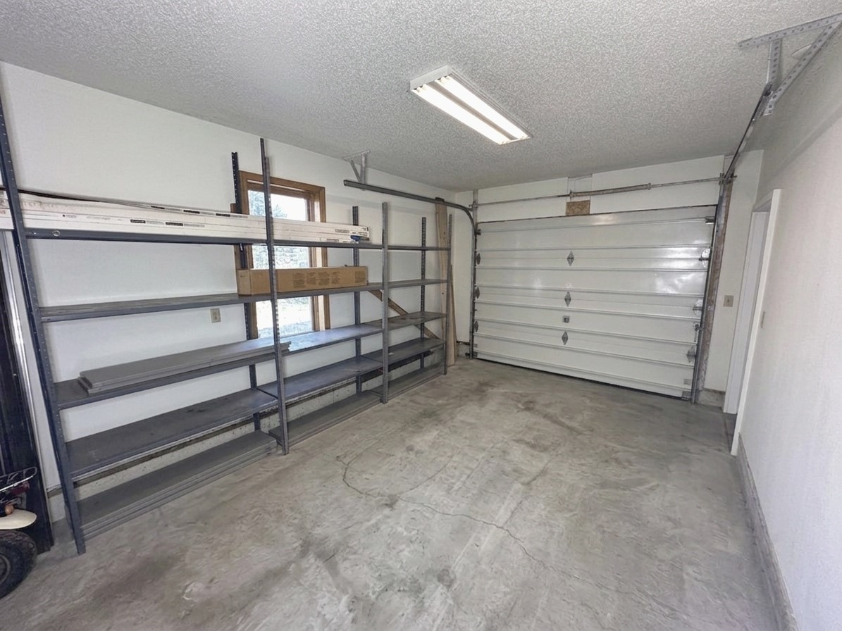 5104 J Street SW Cedar Rapids IA 52404