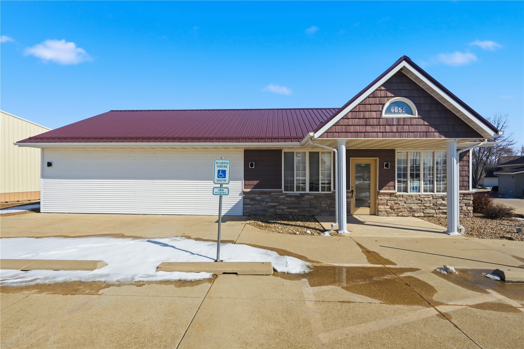 4659 Iowa Highway 13 Central City IA 52214