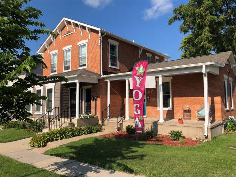 871 10th Street Marion IA 52302