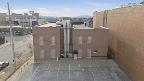 526 2nd Avenue SE Cedar Rapids IA 52401