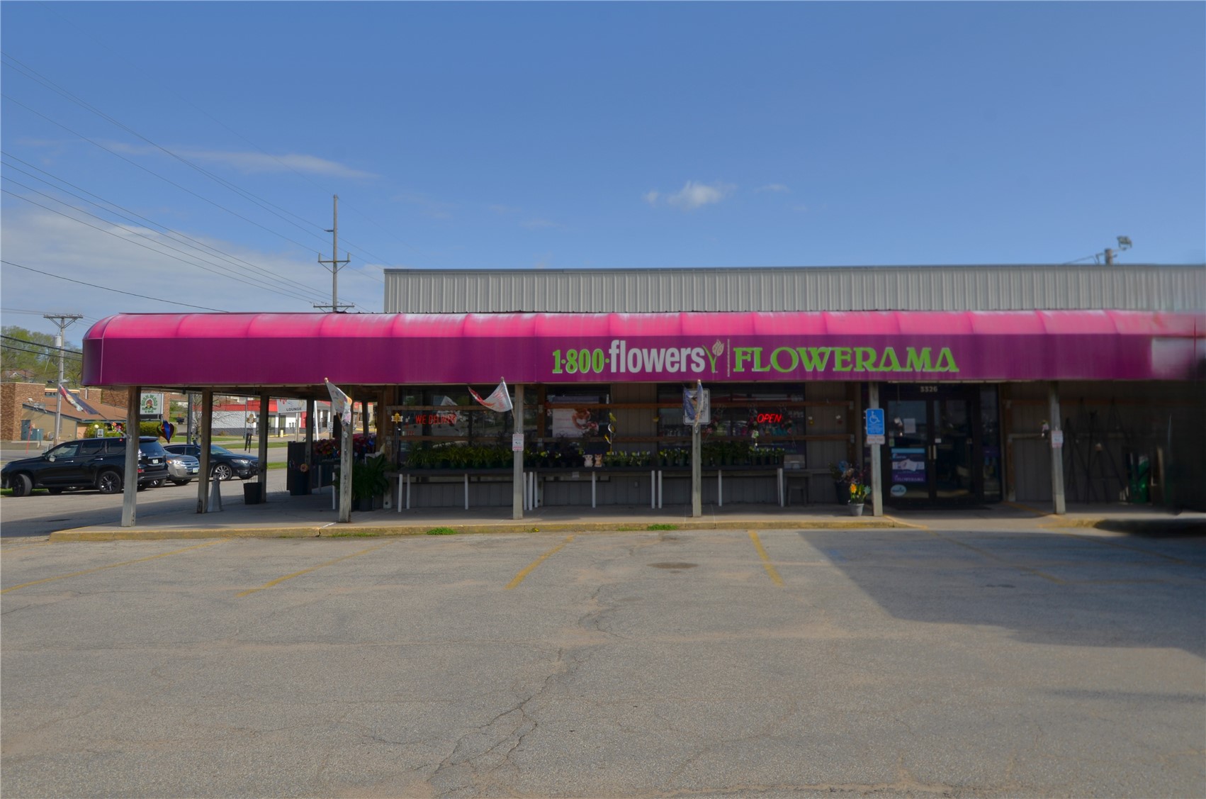 3326 Johnson Avenue NW Cedar Rapids IA 52405