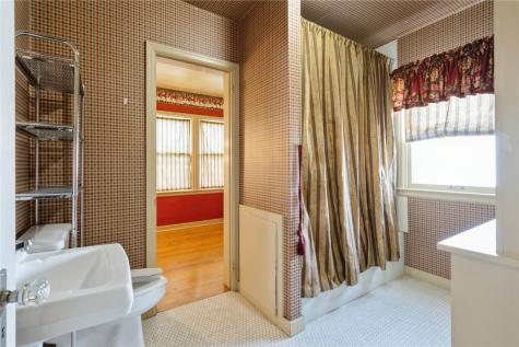 3412 1st Avenue NE Cedar Rapids IA 52402