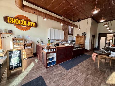 1060 7th Avenue Marion IA 52302