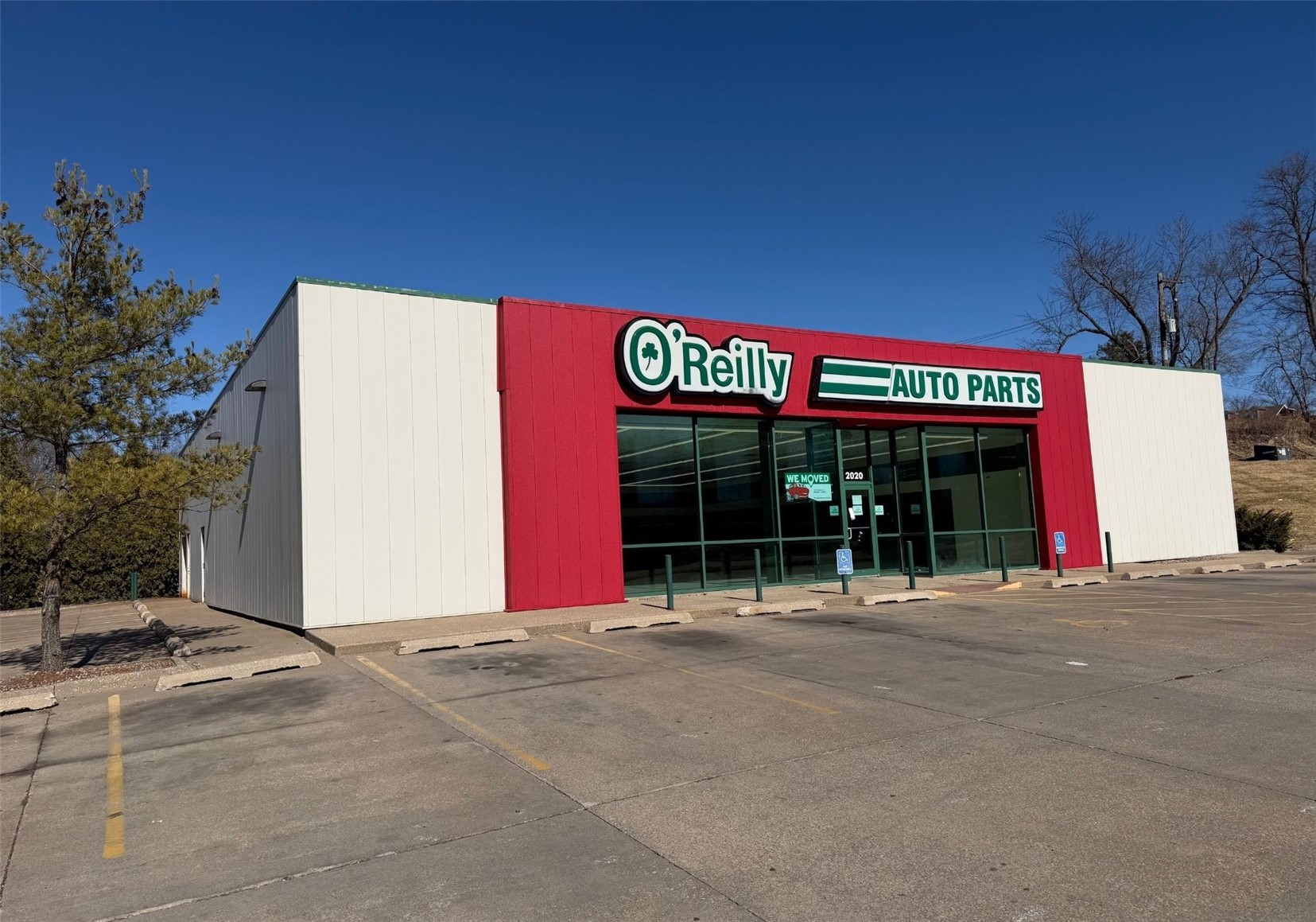 2020 E Locust Street Davenport IA 52803