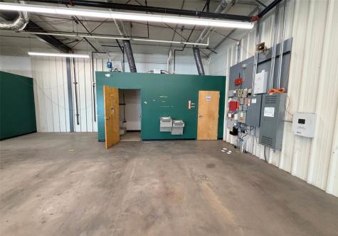 2020 E Locust Street Davenport IA 52803