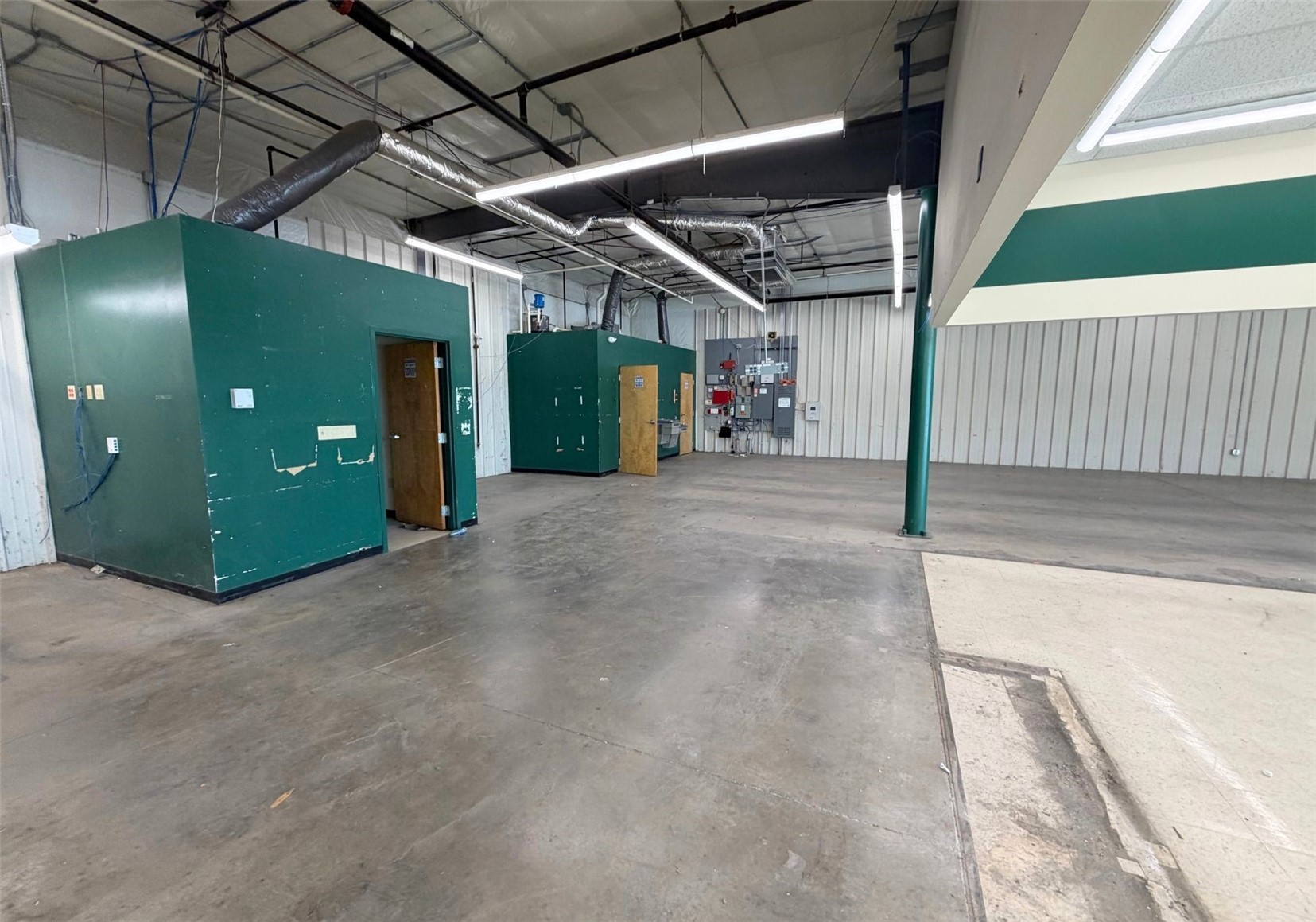 2020 E Locust Street Davenport IA 52803