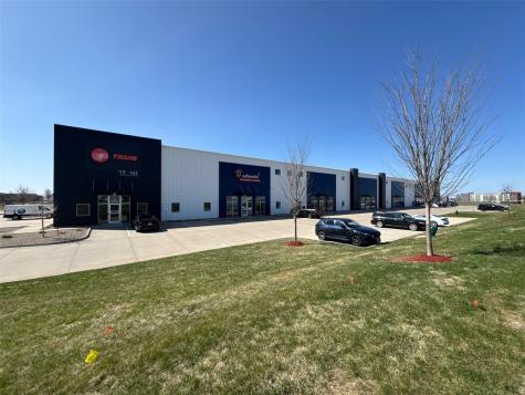 650 Capital Drive SW Cedar Rapids IA 52404