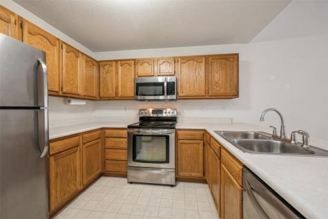 917 74th Street NE Cedar Rapids IA 52402